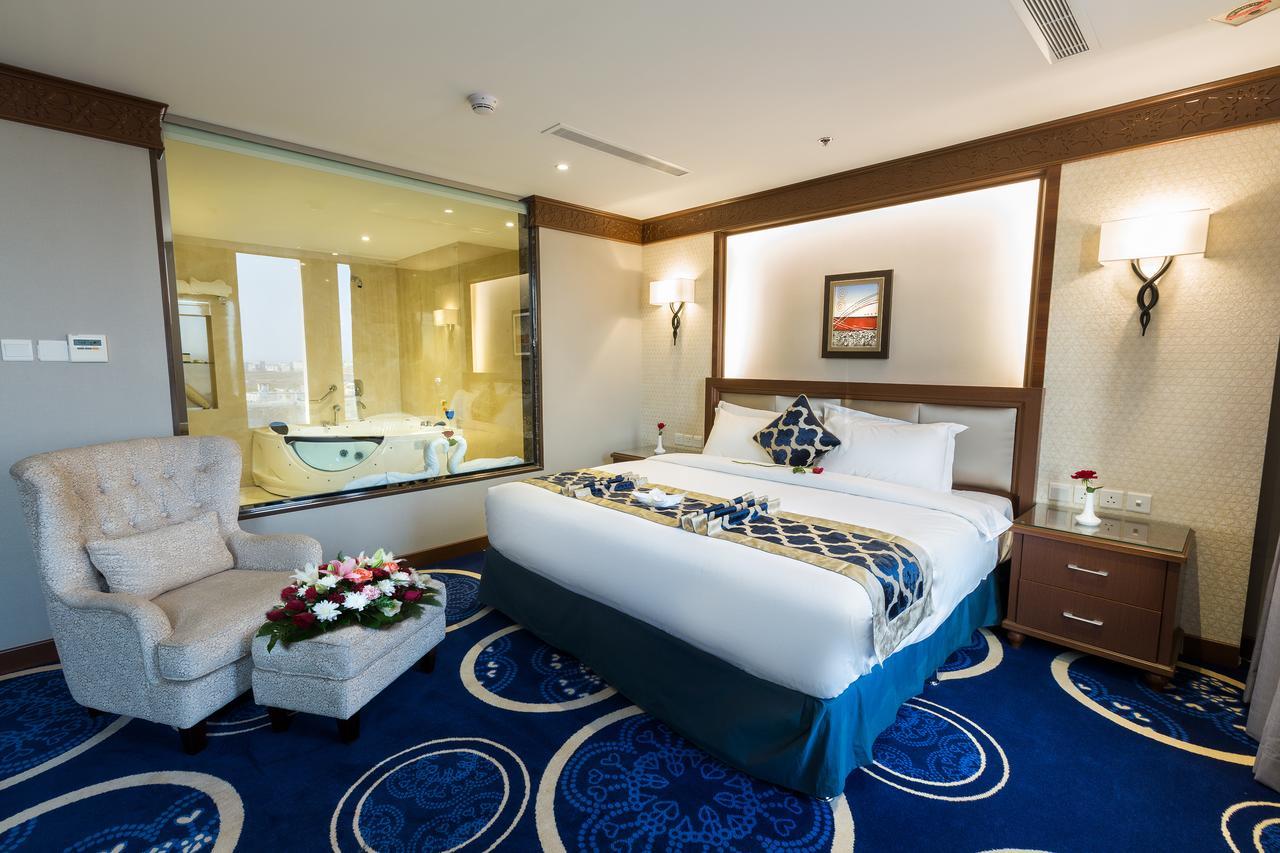 Swiss In Tabuk Hotel Экстерьер фото
