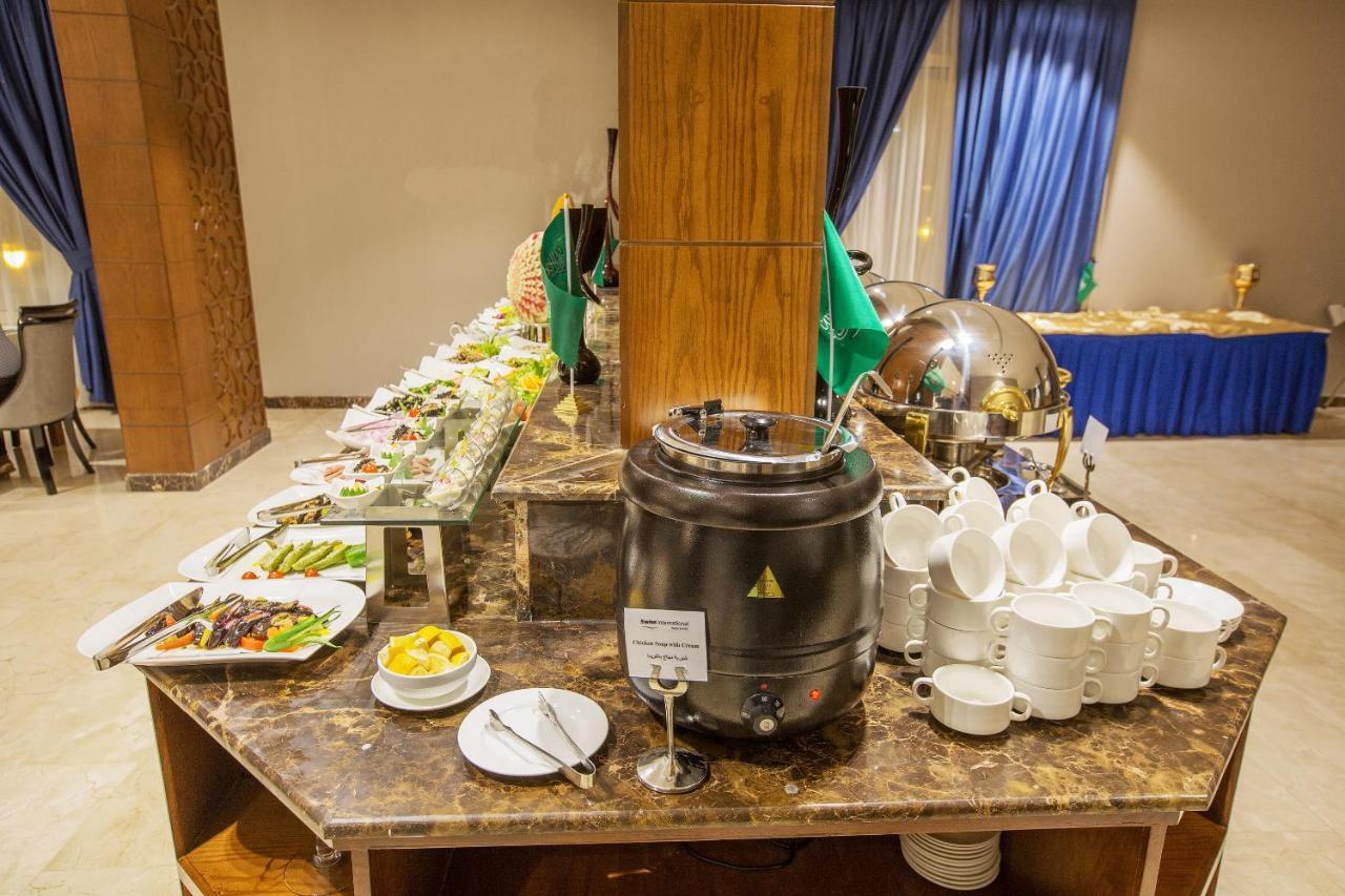 Swiss In Tabuk Hotel Экстерьер фото